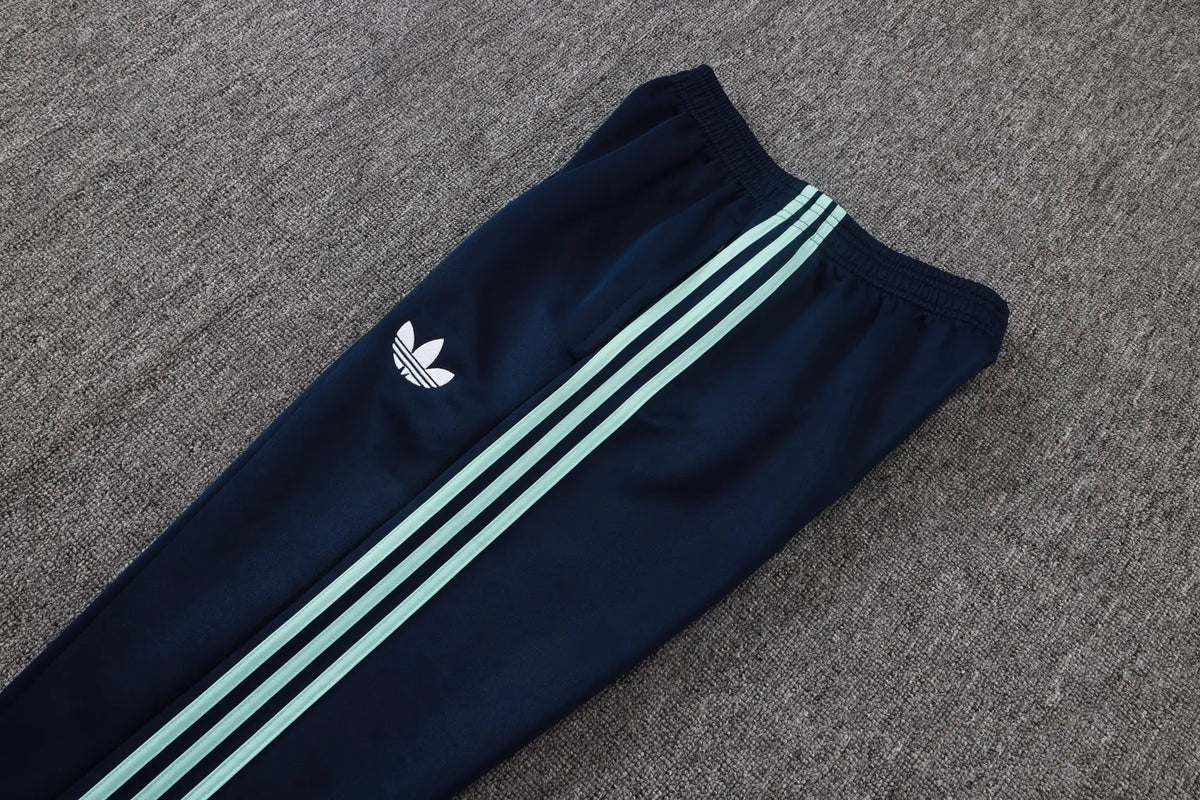Tuta Full-zip Italia 26/27 Uomo Blu Navy | Tuta da Calcio - CalcioVivo