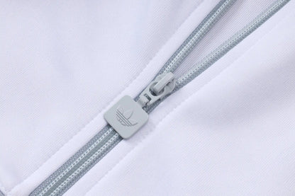 Tuta Full-zip Liverpool 26/27 Uomo Bianco e Grigio | Tuta da Calcio - CalcioVivo