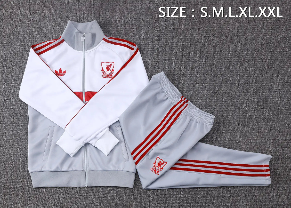 Tuta Full-zip Liverpool 26/27 Uomo Bianco e Grigio | Tuta da Calcio - CalcioVivo