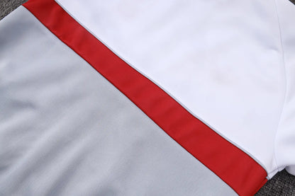 Tuta Full-zip Liverpool 26/27 Uomo Bianco e Grigio | Tuta da Calcio - CalcioVivo
