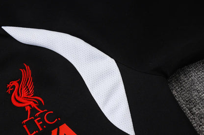 Tuta Full-zip Liverpool 26/27 Uomo Nero | Tuta da Calcio - CalcioVivo