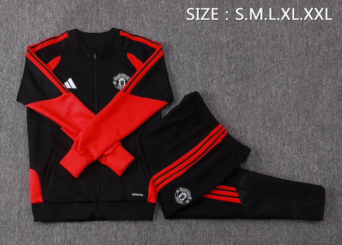 Tuta Full-zip Manchester United 26/27 Uomo Nero/Rosso | Tuta da Calcio - CalcioVivo