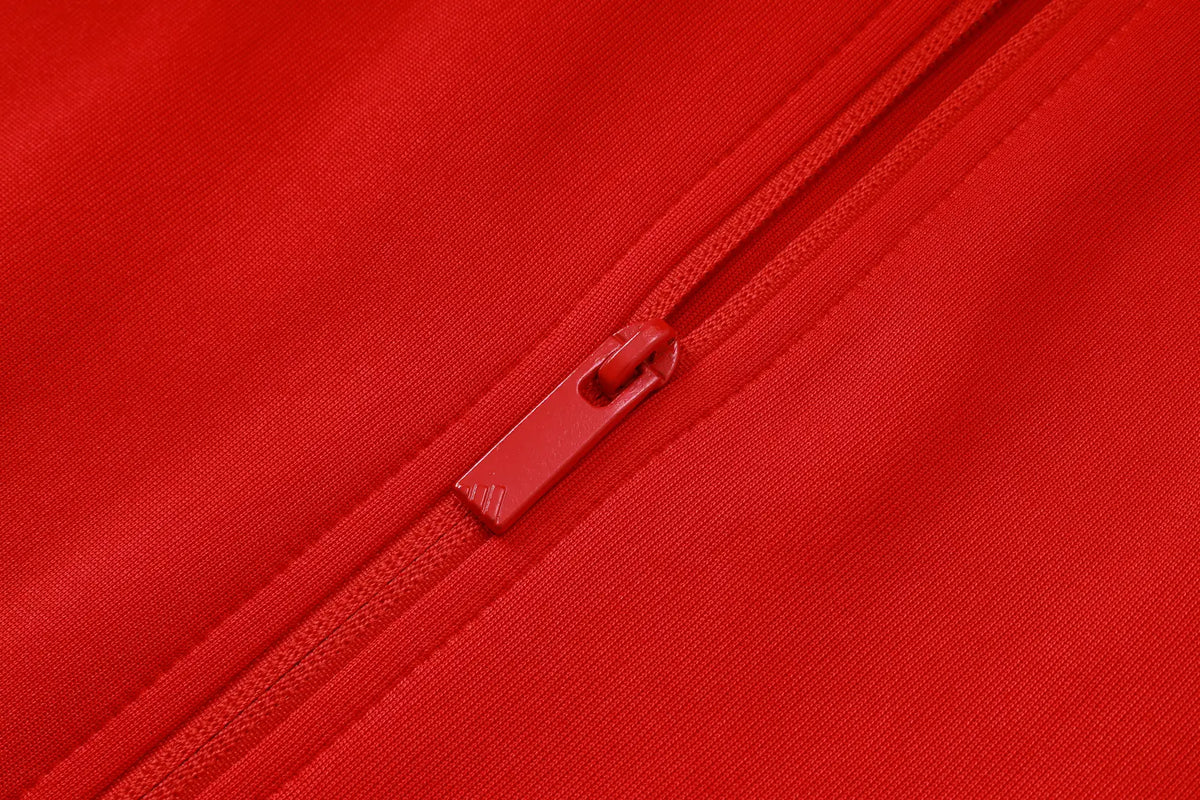 Tuta Full-zip Manchester United 26/27 Uomo Rosso e Nero | Tuta da Calcio - CalcioVivo