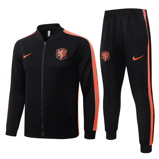 Tuta Full-zip Olanda 26/27 Uomo Nero | Tuta da Calcio - CalcioVivo