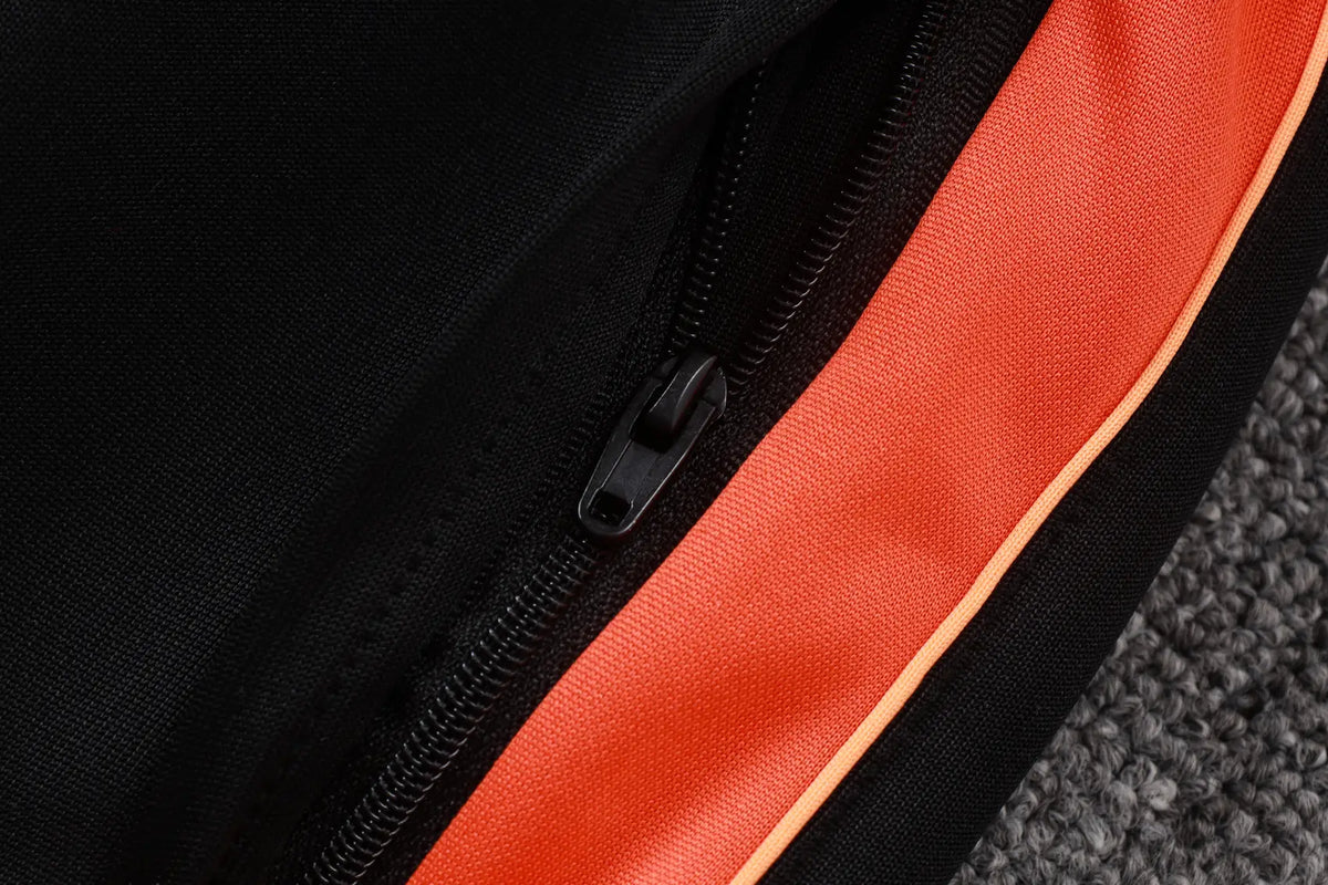 Tuta Full-zip Olanda 26/27 Uomo Nero | Tuta da Calcio - CalcioVivo