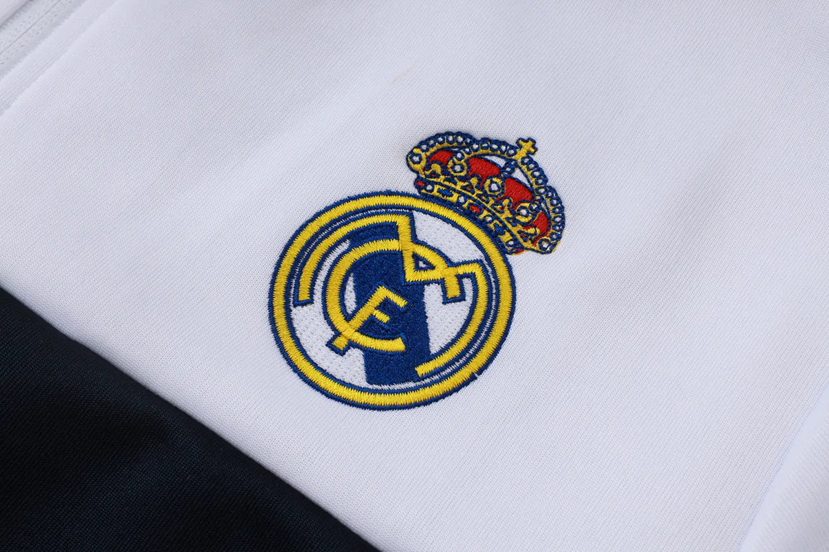 Tuta Full-zip Real Madrid 26/27 Uomo Bianco | Tuta da Calcio - CalcioVivo