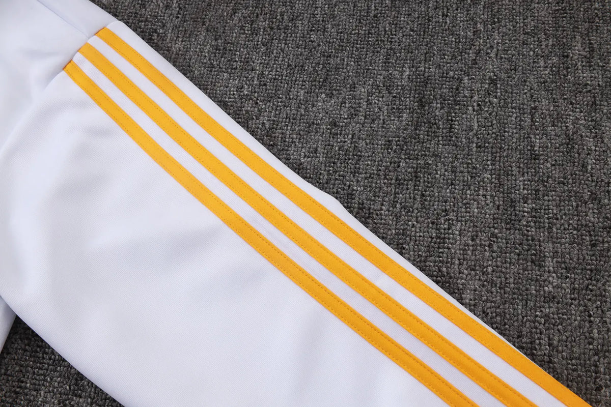 Tuta Full-zip Real Madrid 26/27 Uomo Bianco | Tuta da Calcio - CalcioVivo