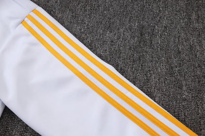 Tuta Full-zip Real Madrid 26/27 Uomo Bianco | Tuta da Calcio - CalcioVivo