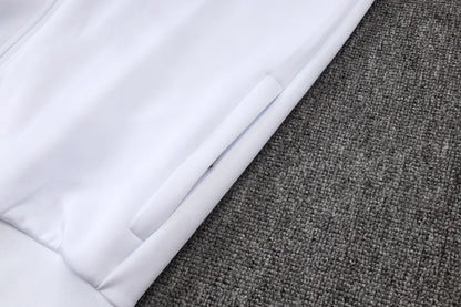Tuta Full-zip Real Madrid 26/27 Uomo Bianco e Nero | Tuta da Calcio - CalcioVivo