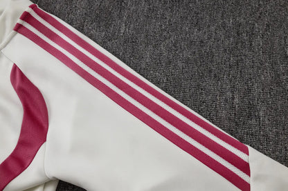 Tuta Full-zip Real Madrid 26/27 Uomo Bianco e Rosa | Tuta da Calcio - CalcioVivo