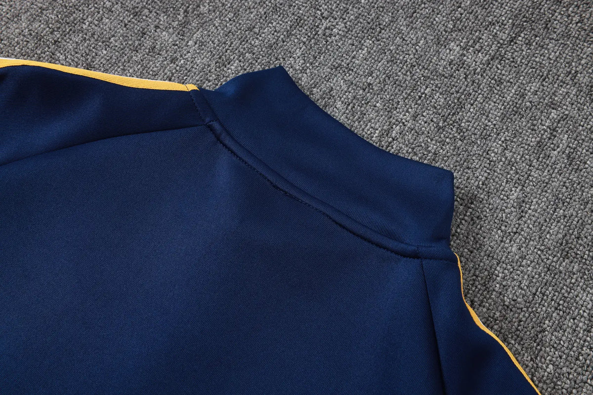 Tuta Full-zip Real Madrid 26/27 Uomo Blu Navy | Tuta da Calcio - CalcioVivo