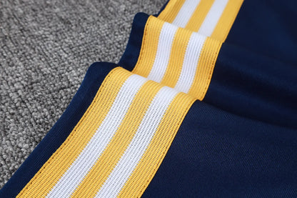 Tuta Full-zip Real Madrid 26/27 Uomo Blu Navy | Tuta da Calcio - CalcioVivo