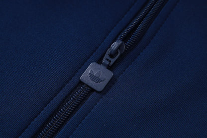 Tuta Full-zip Real Madrid 26/27 Uomo Blu Navy | Tuta da Calcio - CalcioVivo
