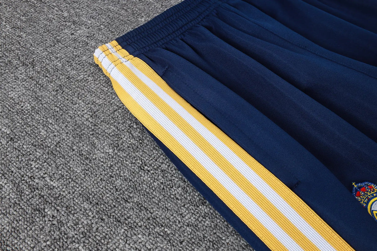 Tuta Full-zip Real Madrid 26/27 Uomo Blu Navy | Tuta da Calcio - CalcioVivo