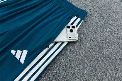Tuta Half-zip Arsenal 26/27 Uomo Blu Navy con dettagli Rosso e Azzurro | Tuta da Calcio