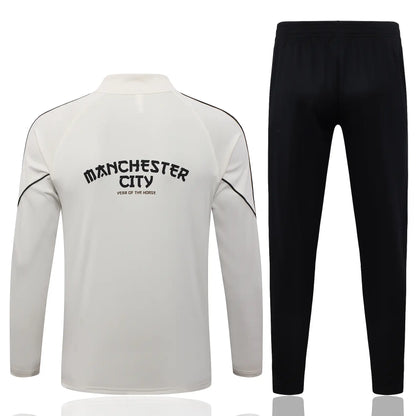 Tuta Half-zip Manchester City 26/27 Uomo Bianco e Nero | Tuta da Calcio - CalcioVivo