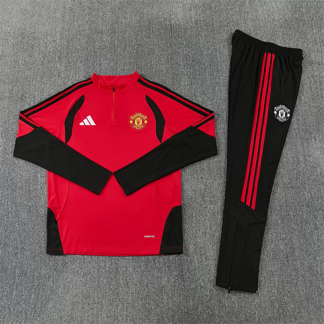 Tuta Manchester United 26/27 Uomo Rosso e Nero | Tuta da Calcio - CalcioVivo