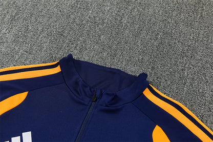 Tuta Real Madrid 26/27 Uomo Blu Navy | Tuta da Calcio - CalcioVivo